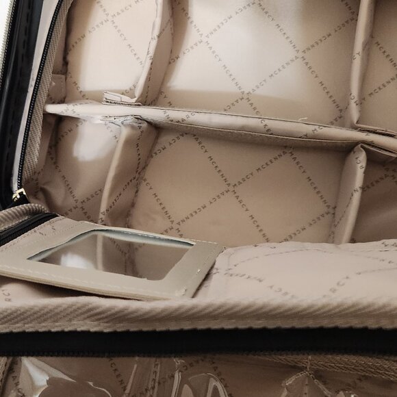 NWT-Marcy McKenna 2-in-1 Essential Hamptons Hardside Beauty Case - Black Python - Picture 7 of 8